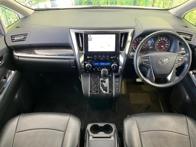 Toyota Verfia 2.5Z 2020 photo 3