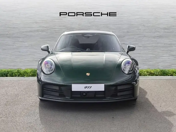 Porsche 911 photo 5