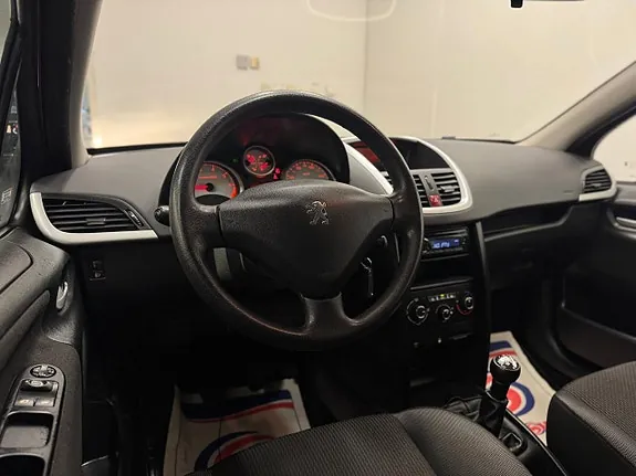 Peugeot 207 Sw 2010 photo 5