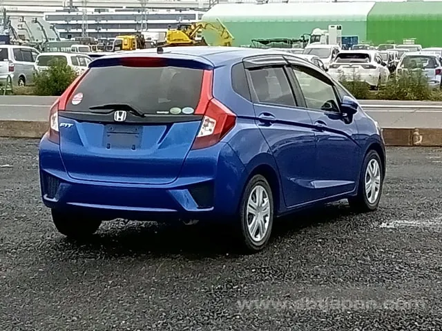 Honda Fit 2015 photo 4