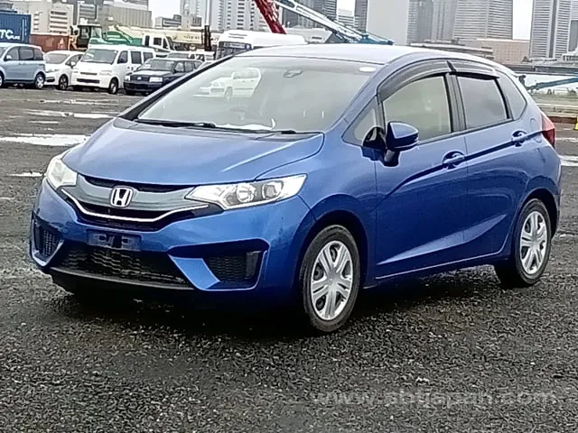 Honda Fit 2015 photo 2