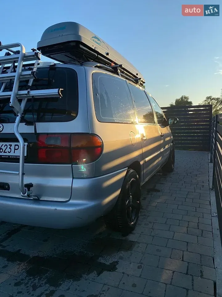 Volkswagen Sharan 1997 photo 5