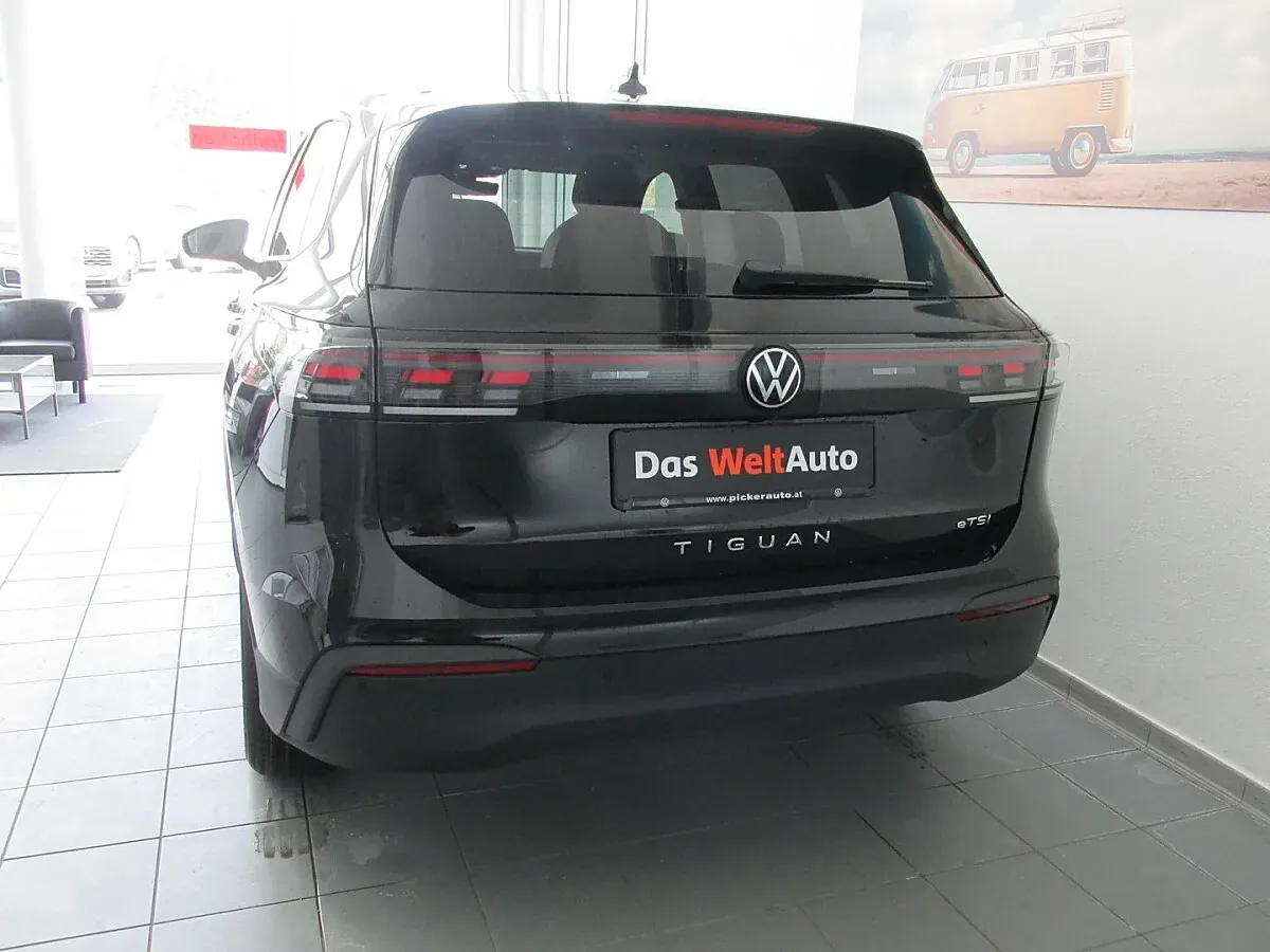 Volkswagen Tiguan 2025 photo 3