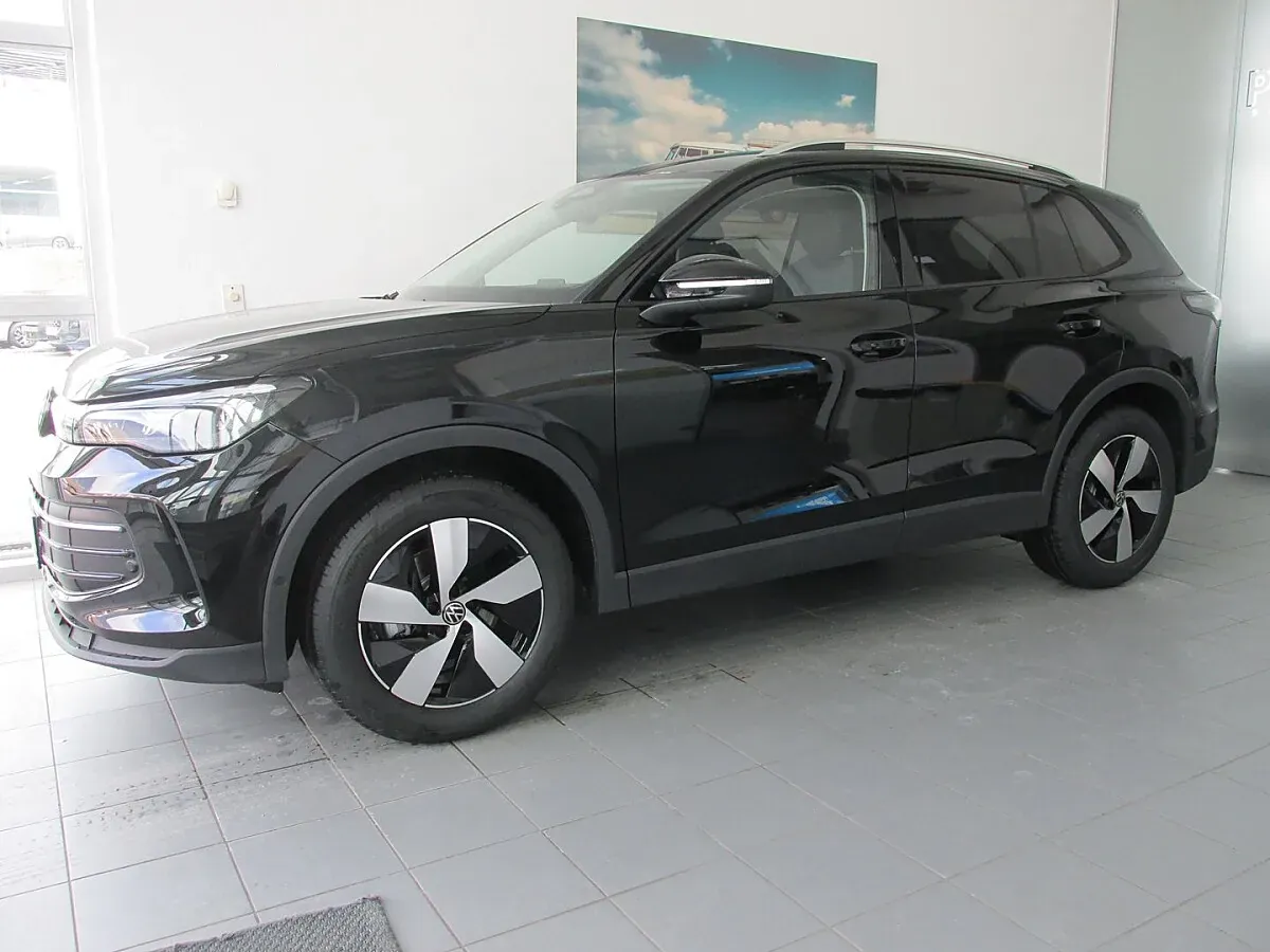 Volkswagen Tiguan 2025 photo 2