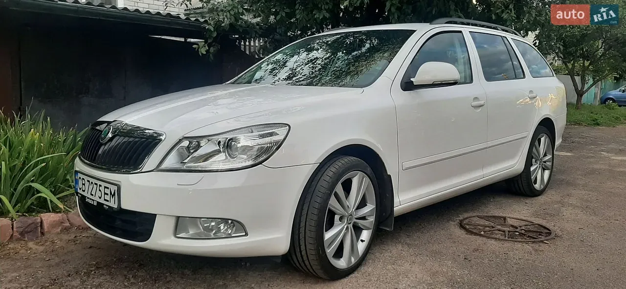 Skoda Octavia 2012 photo 4
