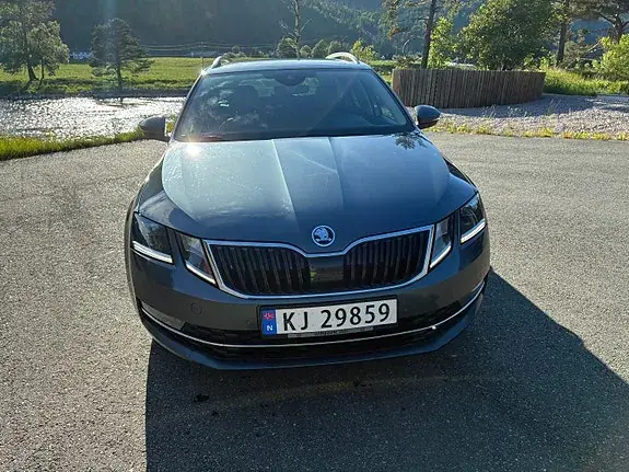 Skoda Octavia 2018 photo 3