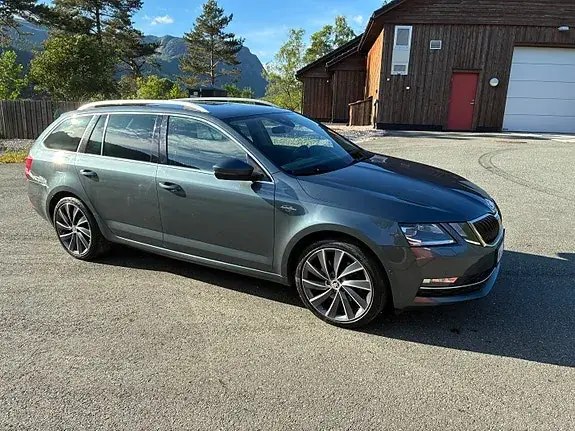 Skoda Octavia 2018 photo 5