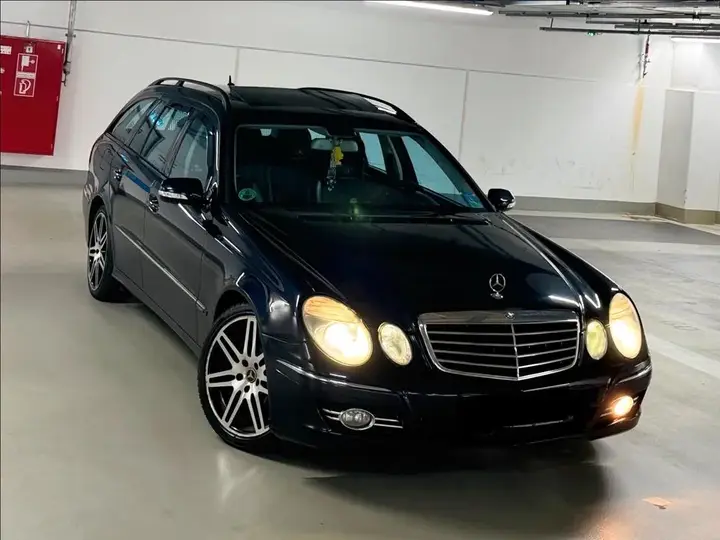 Mercedes-Benz E280