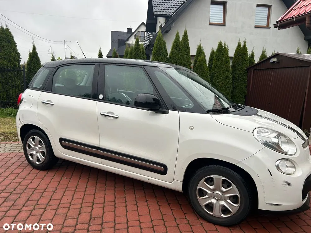 Fiat 500L 2012 photo 3
