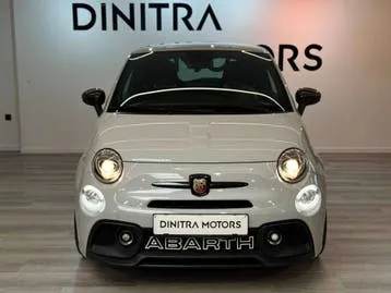 Abarth 595 2023 photo 2
