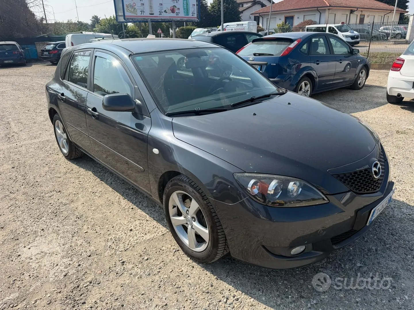 Mazda Mazda3 2005 photo 3