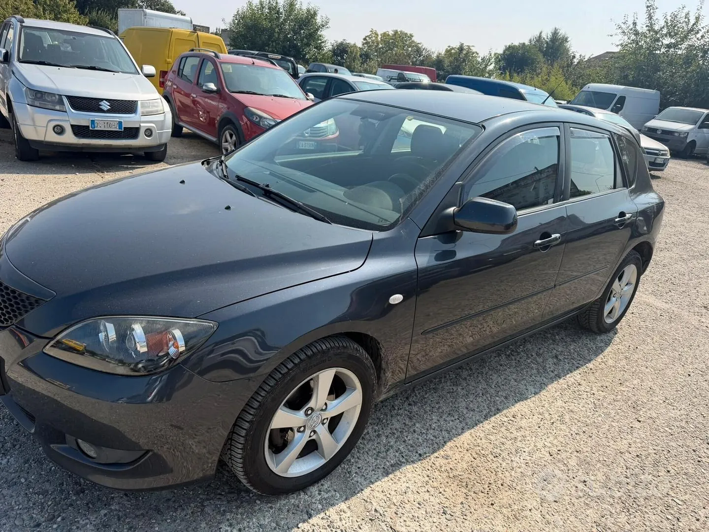 Mazda Mazda3 2005 photo 2