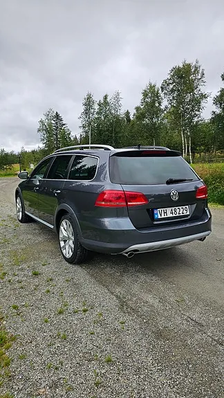 Volkswagen Passat 2013 photo 5