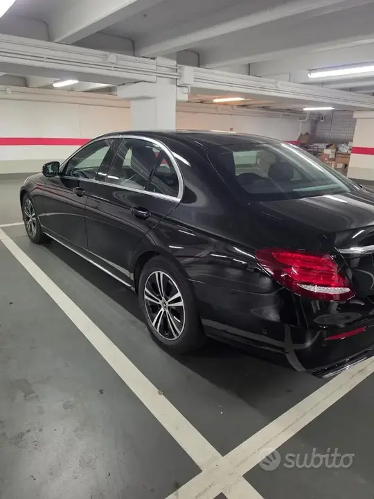 Mercedes-Benz E-Class 2019 photo 4