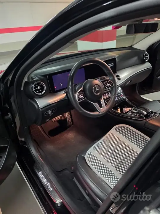 Mercedes-Benz E-Class 2019 photo 5
