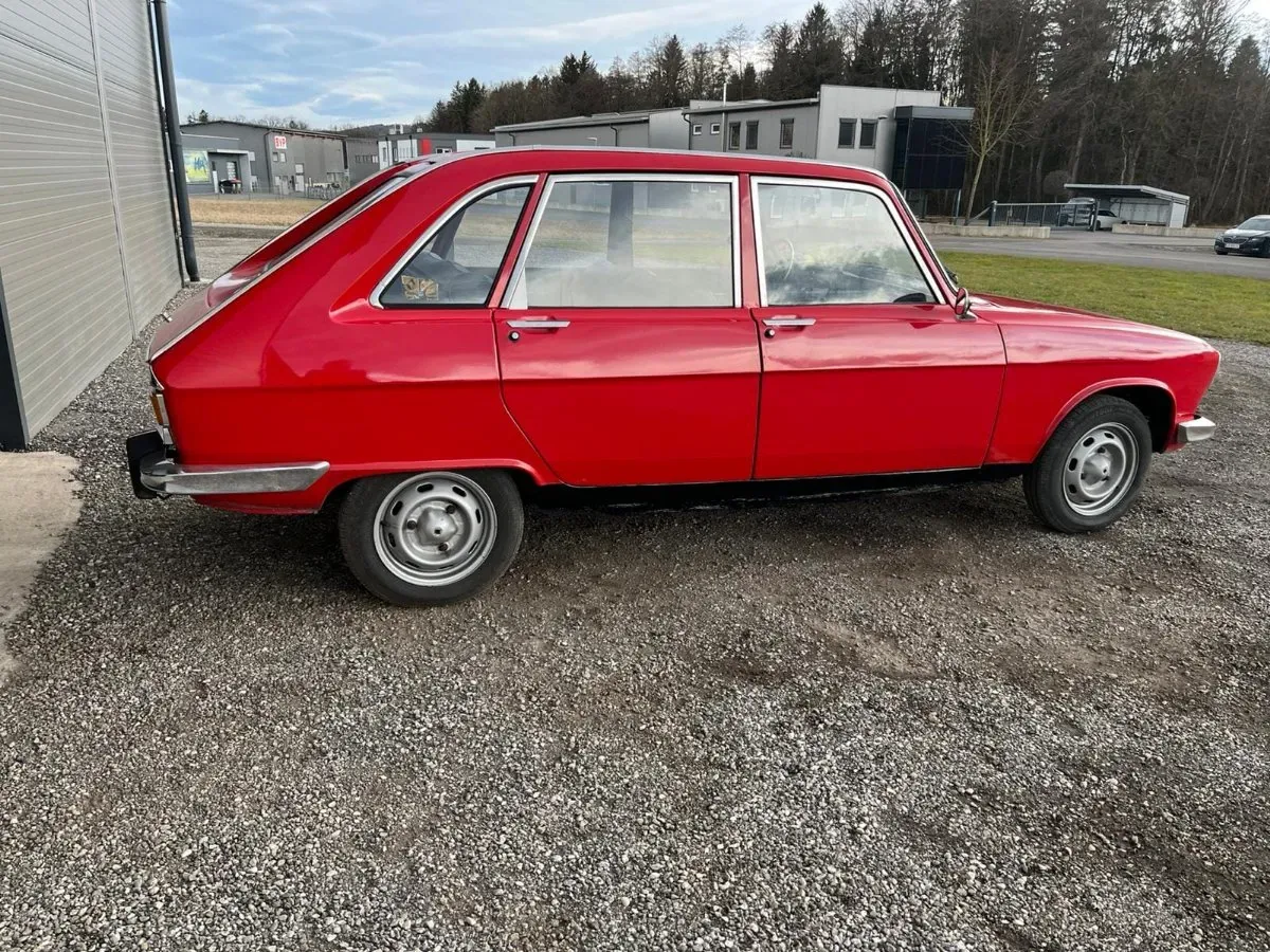 Renault Sonstige 1977 photo 3