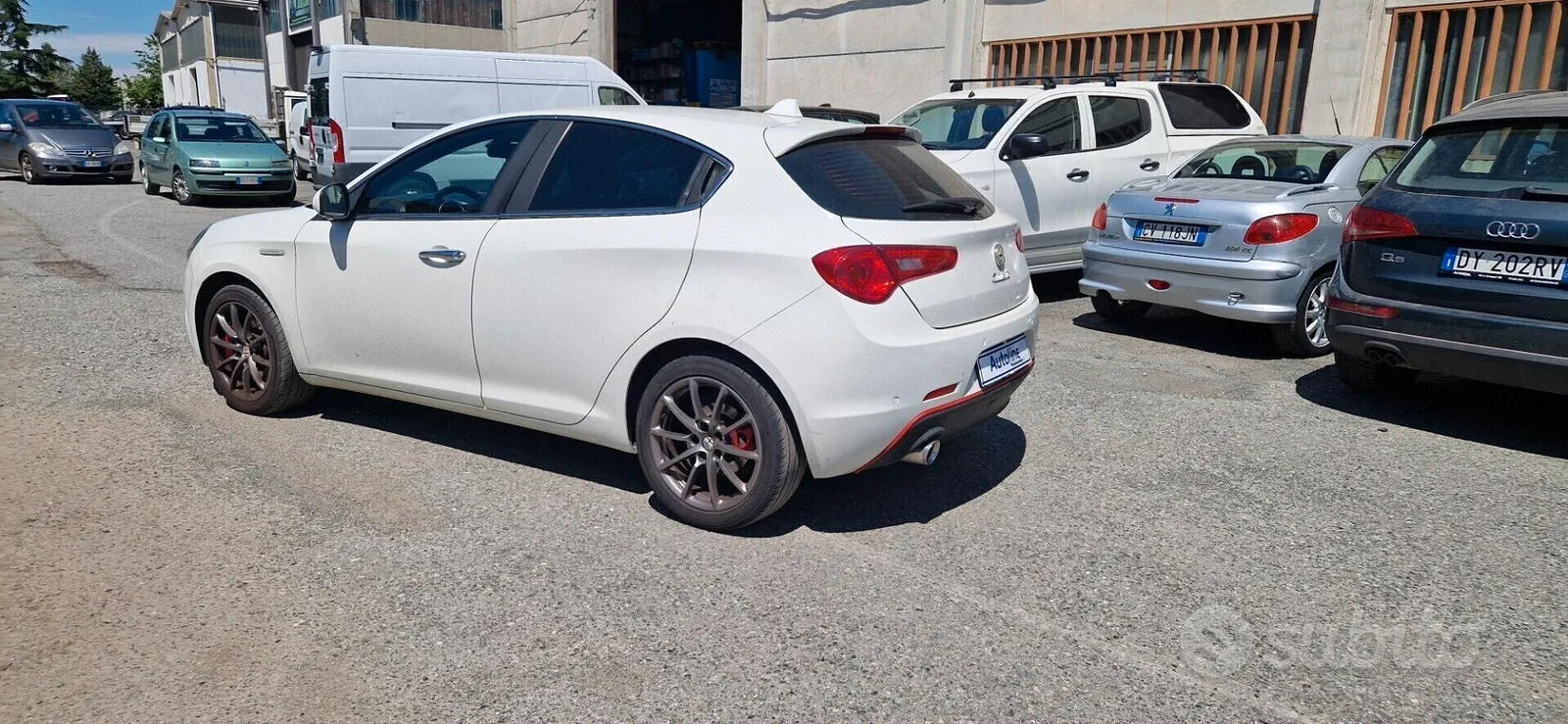 Alfa Romeo Giulietta 2013 photo 4
