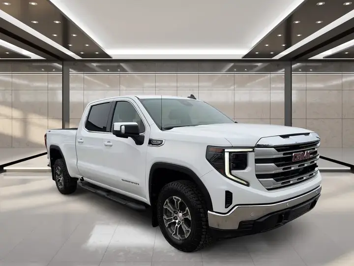 GMC Sierra 1500 2024 photo 2