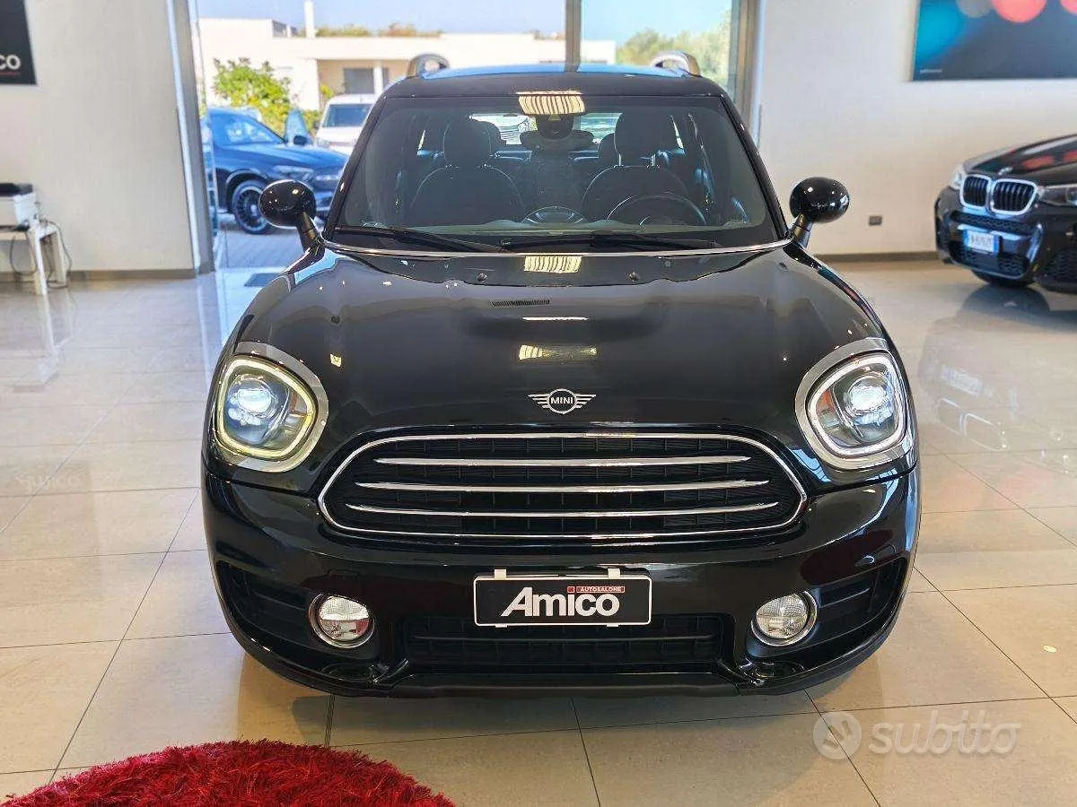 Mini Cooper D 2019 photo 2