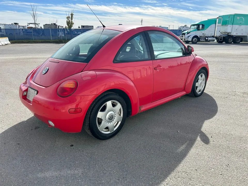 Volkswagen Beetle 1998 photo 2