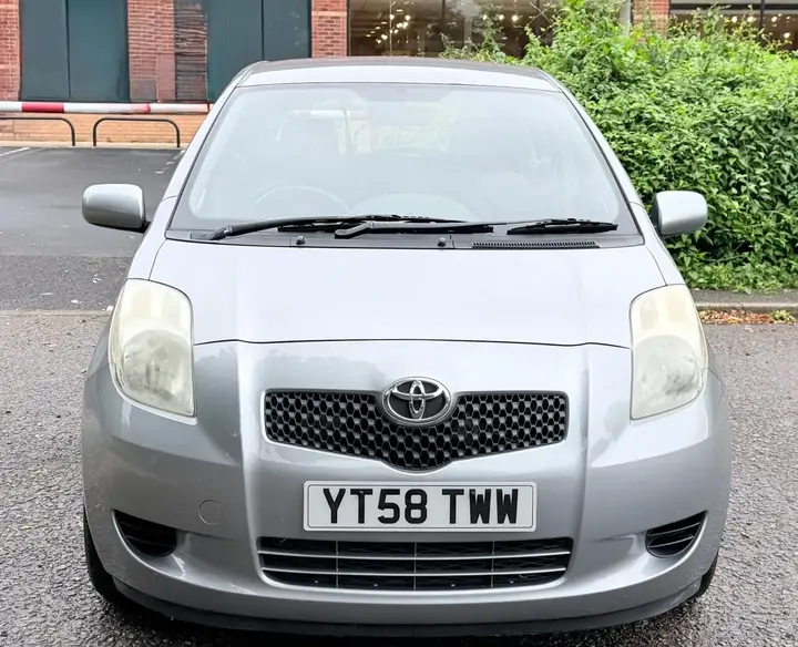 Toyota Yaris 2008 photo 4