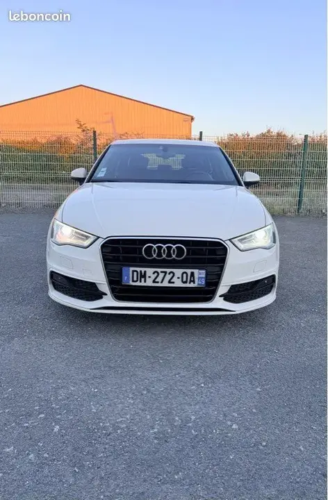 Audi A3 2014 photo 2