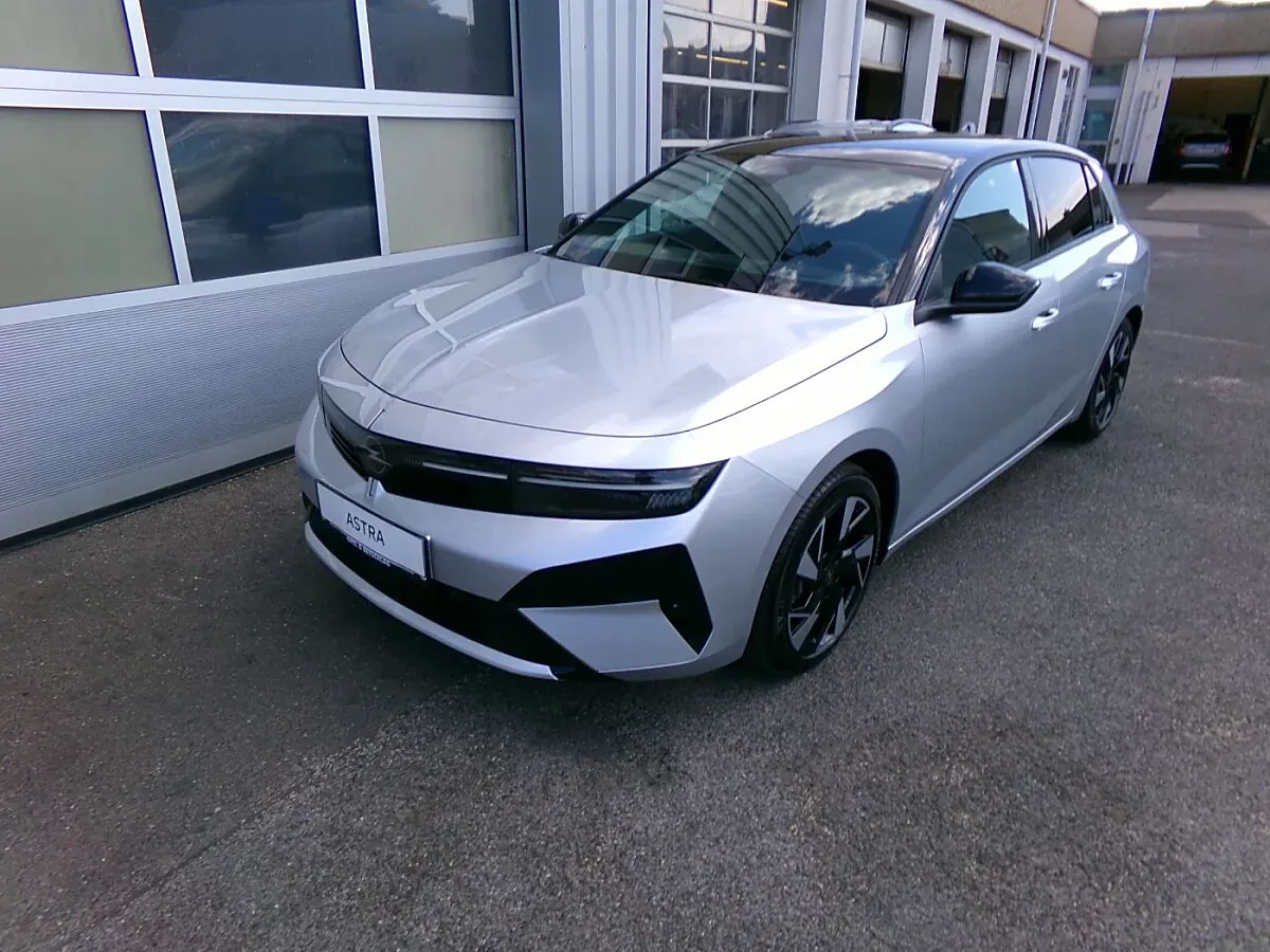 Opel Astra 2026 photo 2