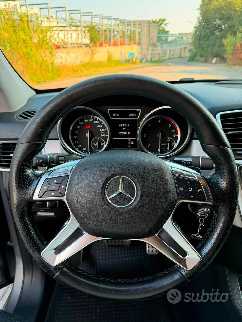 Mercedes-Benz Ml Class 2011 photo 4