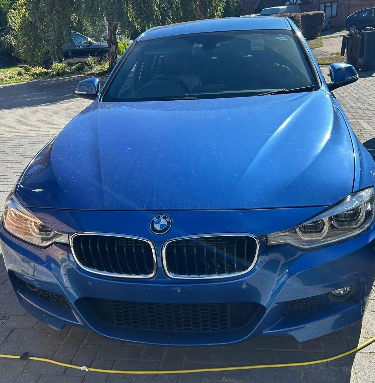 BMW 3 Series 2018 photo 2