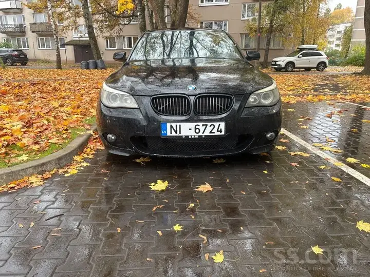 BMW 530