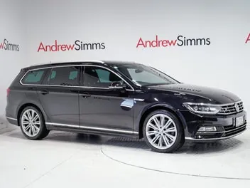 Volkswagen Passat 2019 photo 2