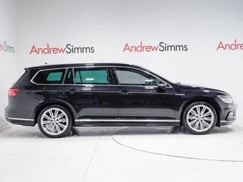 Volkswagen Passat 2019 photo 3