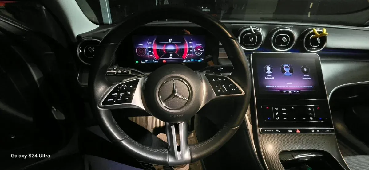 Mercedes-Benz C-Class 2022 photo 2