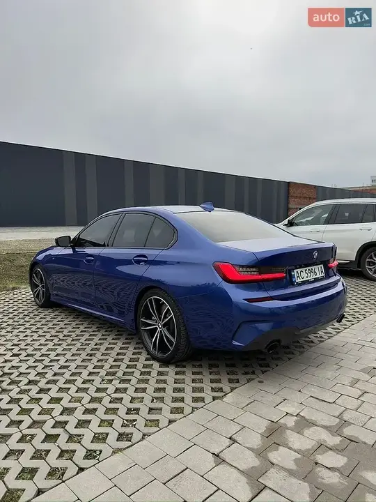 BMW 3 Series 2019 photo 4