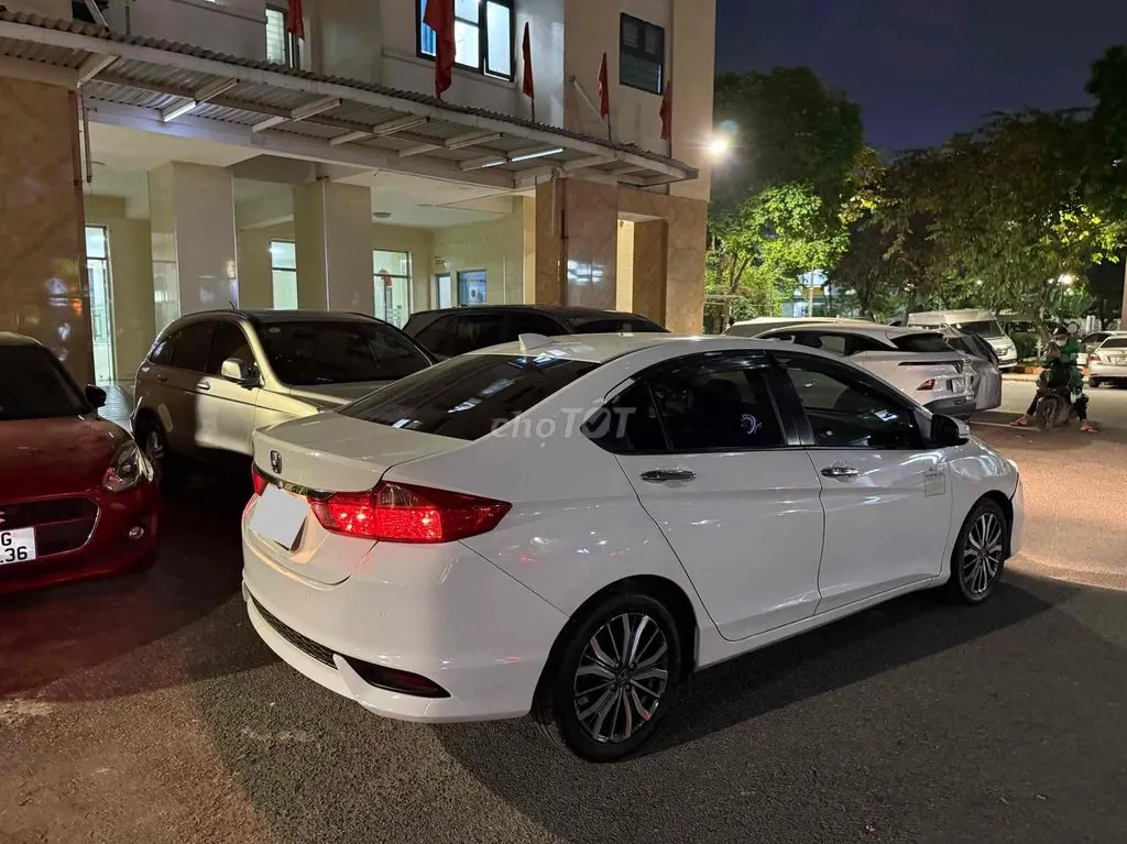 Honda City 2019 photo 2