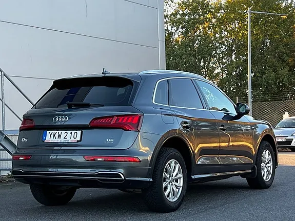 Audi Q5 2017 photo 4