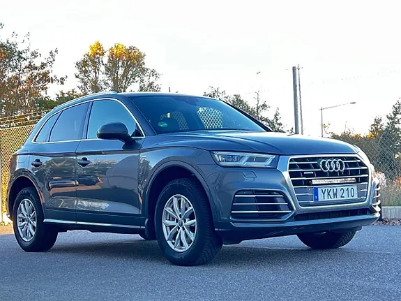 Audi Q5 2017 photo 2