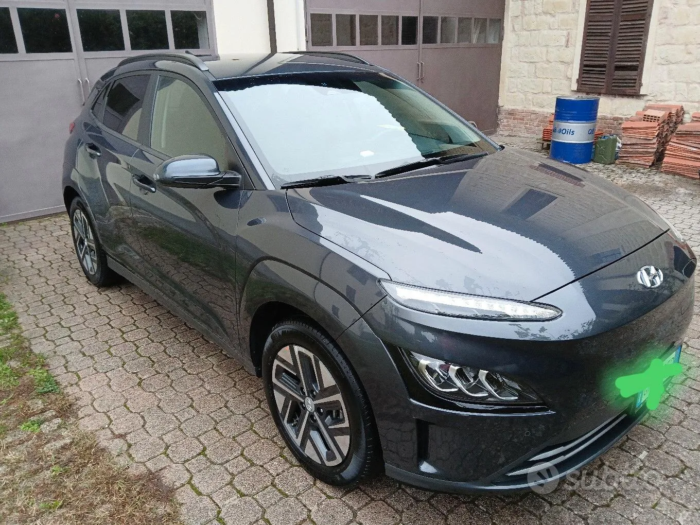 Hyundai Kona 2023 photo 2