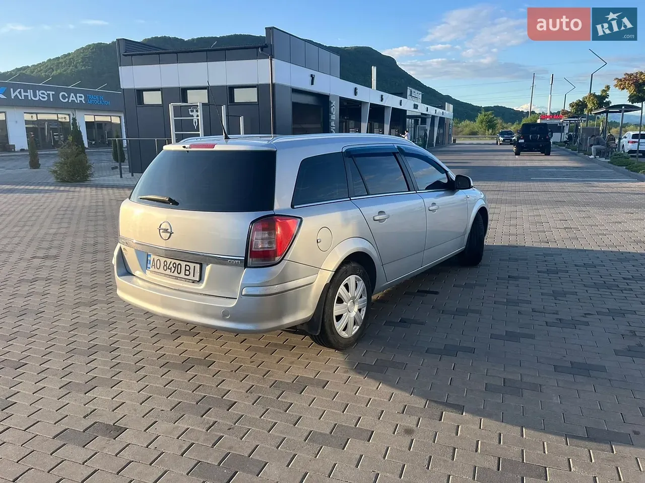 Opel Astra 2009 photo 4