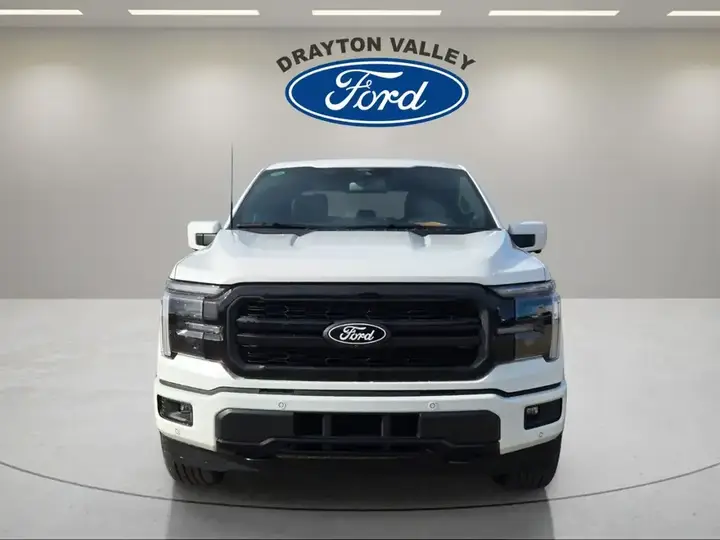 Ford F-150 2026 photo 2