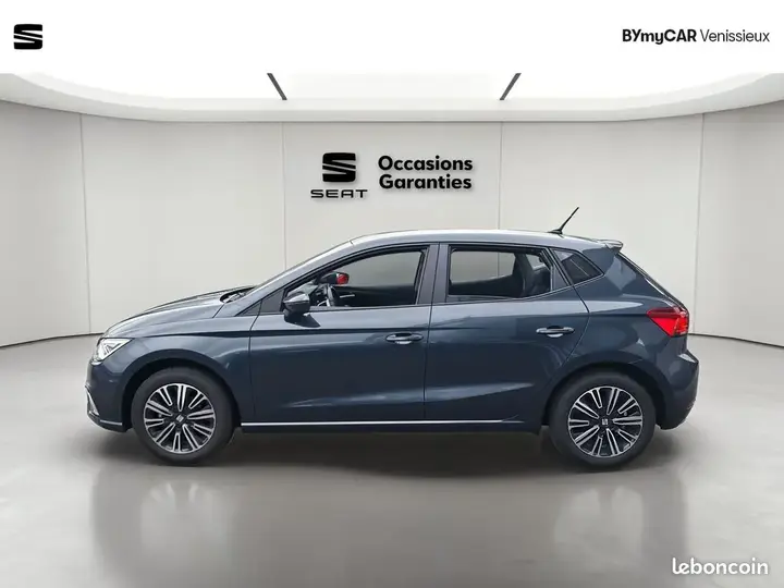 Seat Ibiza 2025 photo 2