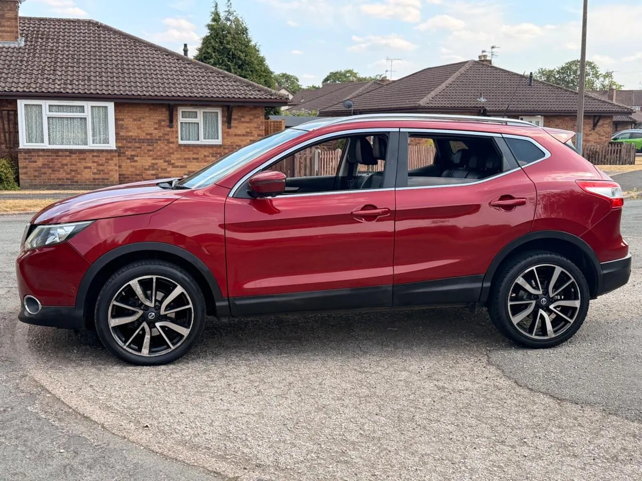 Nissan Qashqai 2015 photo 3