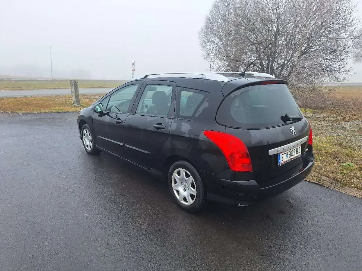 Peugeot 308 2009 photo 2