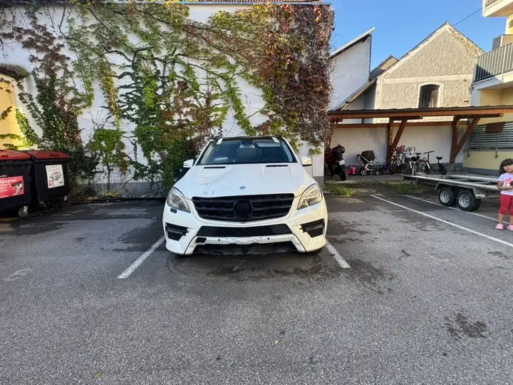 Mercedes-Benz M-Class