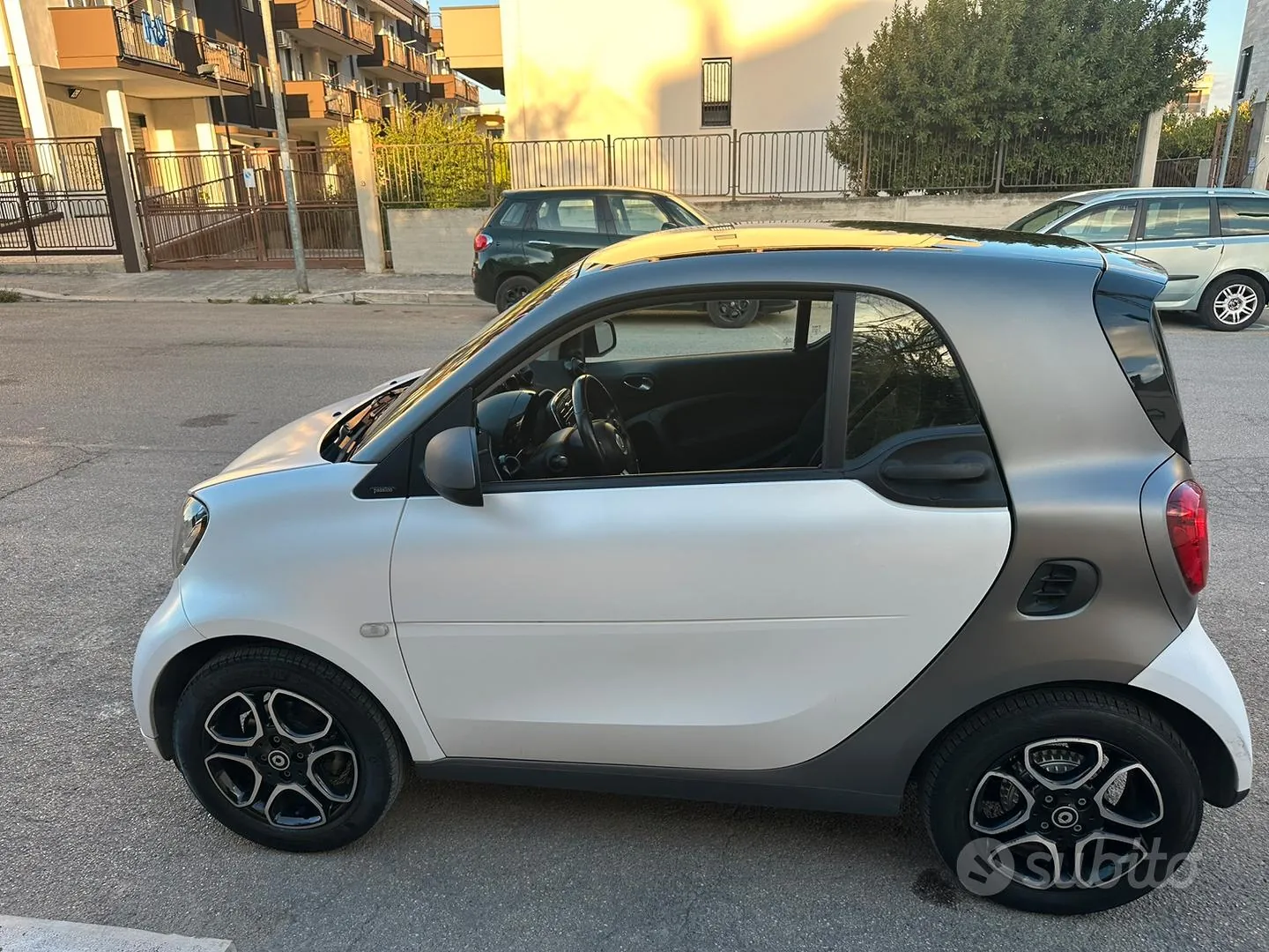 Smart Fortwo 2019 photo 3