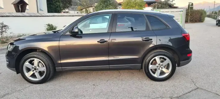 Audi Q5 2015 photo 2