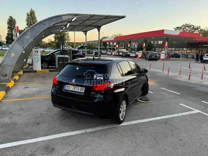 Peugeot 308 2015 photo 4