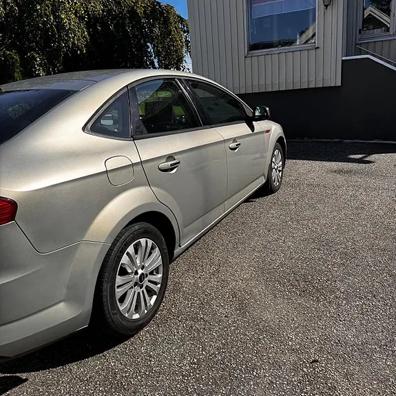 Ford Mondeo 2009 photo 4