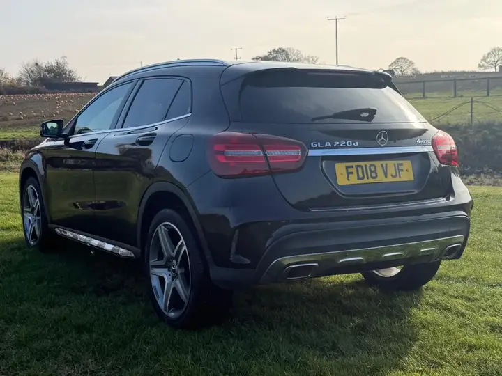 Mercedes-Benz Gla 2018 photo 3