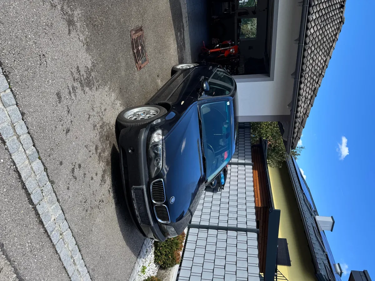 BMW 3 Series 2001 photo 2